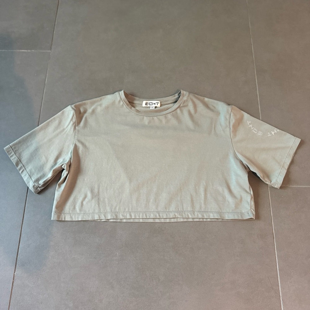 ECHT Women's Sage Green Crop Top Small